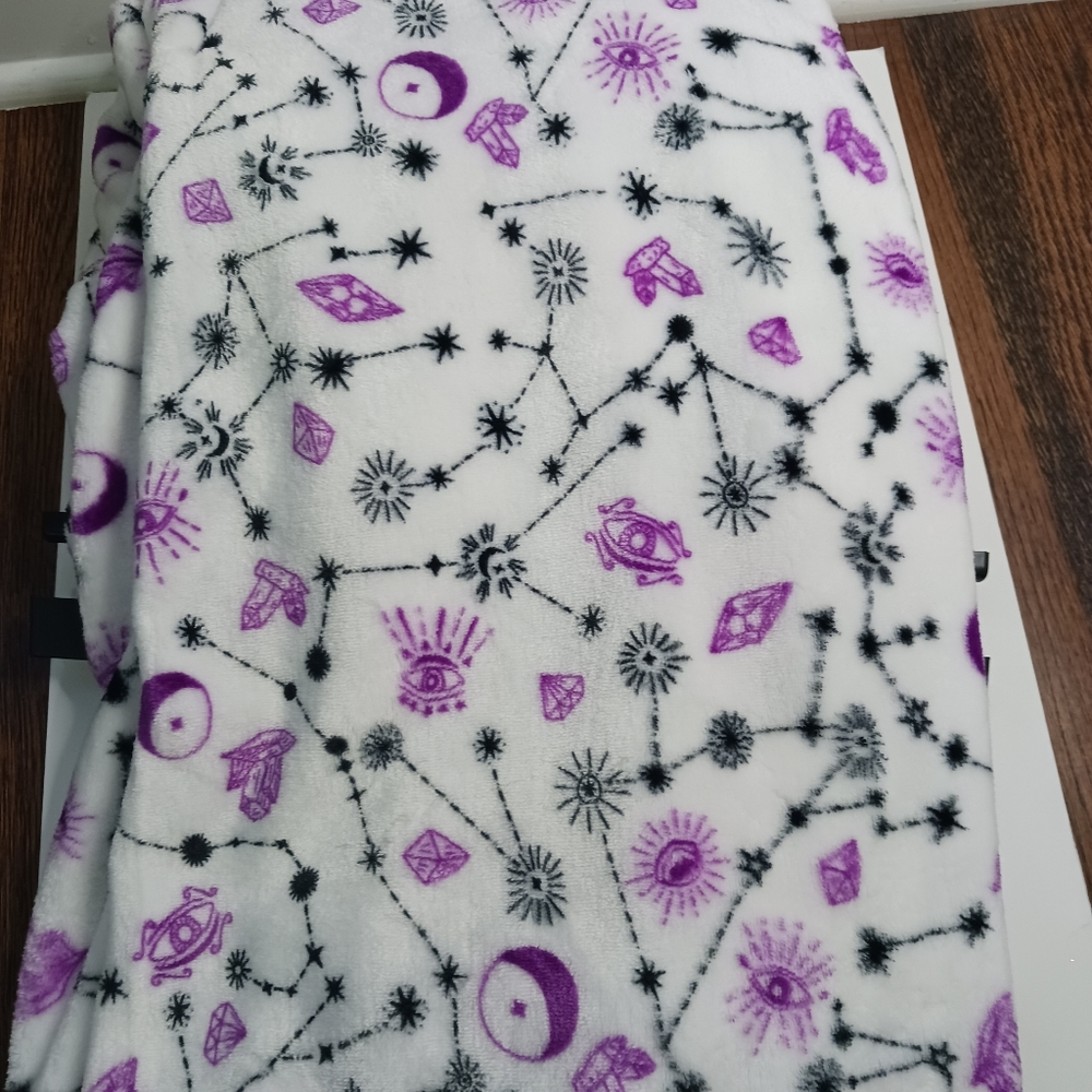 Plush throw blanket white with purple crystals and moons